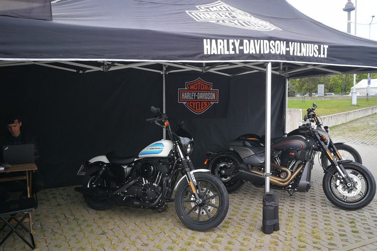 Krown Litexpo Auto Bazar 2019 parodos dalyvis