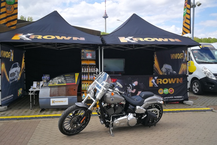 Krown Litexpo Auto Bazar 2019 parodos dalyvis