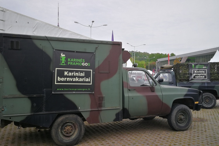 Krown Litexpo Auto Bazar 2019 parodos dalyvis