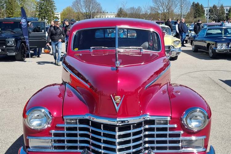 Garage Motor Show 2022 @ Kaunas Krown